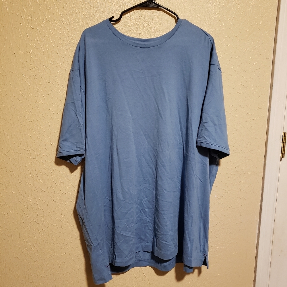 Tommy Bahama Blue Tee Size XXL